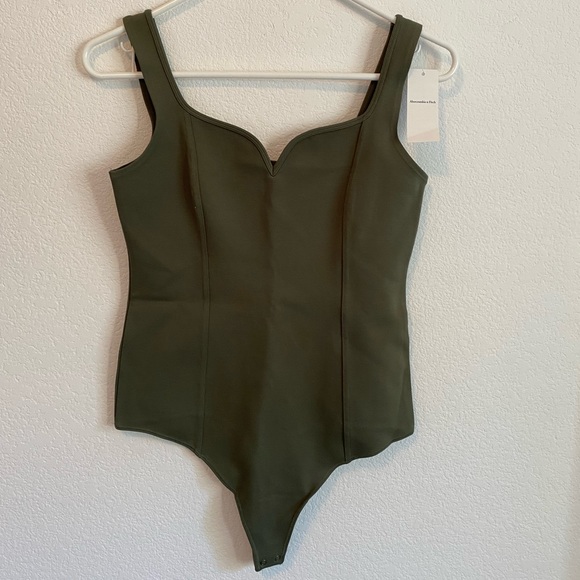 A&F bundle - Picture 7 of 11